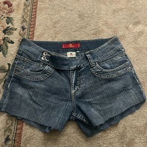 1.8 by ymi cropped shorts